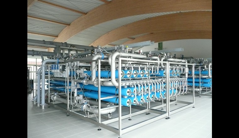 Fig. 7 Trinkwasser-Umkehrosmoseanlage im Wasserwerk Löhnen (D). (© Wasserwerk Löhnen)