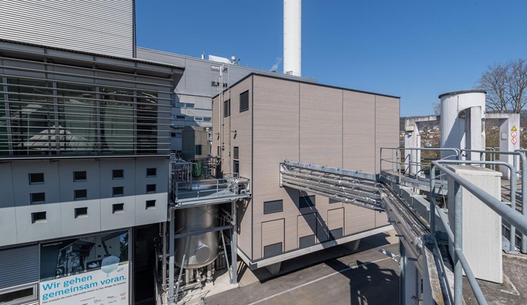 Die Power-to-Gas-Anlage mit dem Herzstück, dem Methanisierungsreaktor. (© B. Basler/Limeco)