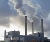 Mit dem  «Konzept für Gaskraftwerke zur Abdeckung von Spitzenlasten» hatte die Eidgenössische Elektrizitätskommission (ElCom) empfohlen, bis 2025 zwei bis drei Gaskraftwerke mit einer Gesamtleistung von bis zu 1000 Megawatt zur Ergänzung der Wasserkraftreserve zu bauen. (Bild: ©A.Baumgart/adoebstock) Mit dem  «Konzept für Gaskraftwerke zur Abdeckung von Spitzenlasten» hatte die Eidgenössische Elektrizitätskommission (ElCom) empfohlen, bis 2025 zwei bis drei Gaskraftwerke mit einer Gesamtleistung von bis zu 1000 Megawatt zur Ergänzung der Wasserkraftreserve zu bauen. (Bild: ©A.Baumgart/adoebstock)