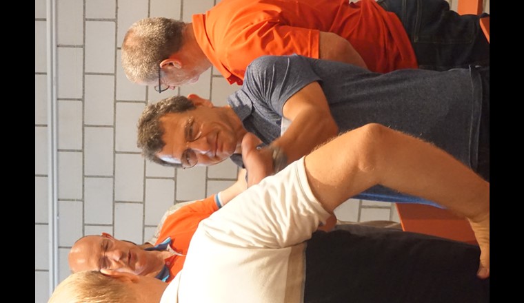 Gesten machen Bilder, schüren Emotionen.