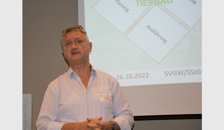 Die Flüssigbodentechnologie könnte im Fernwärmeleitungsbau eine vorteilhafte Lösung sein, so Olaf Stolzenburg von der Forschungsinstitut für Flüssigboden GmbH.