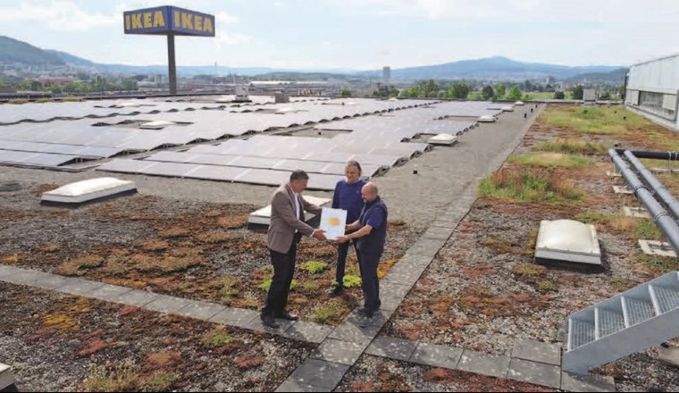 IKEA Spreitenbach setzt auf das zertifizierte Produkt «Regiowärme Pur+» von Limeco. (Bild: © Limeco)