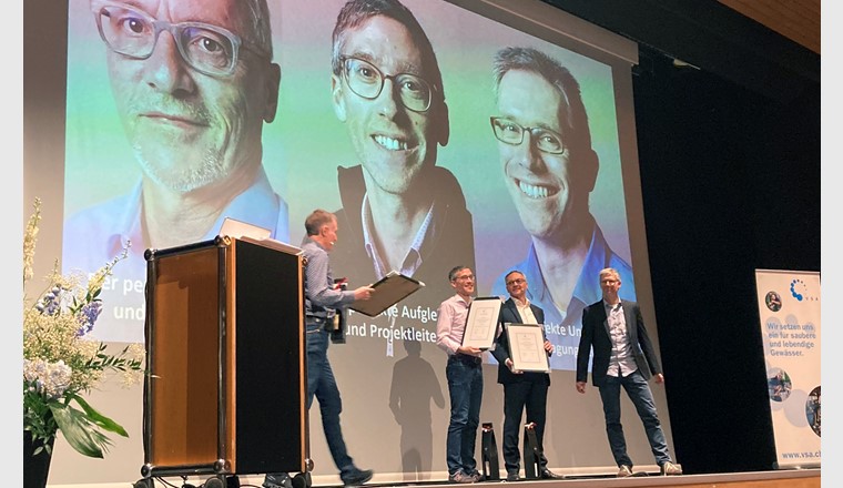 Heinz Habegger, Reto Battaglia et Christian Abegglen ont été honorés par le titre de membre d'honneur. Photo : P. Sicher/VSA