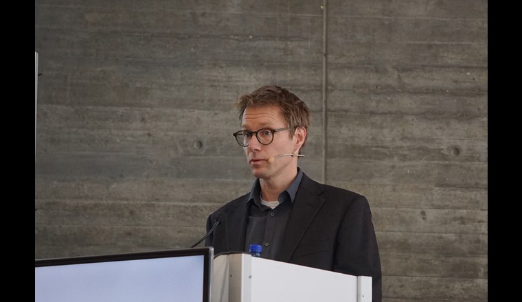 Markus Bareit de l'Office fédéral de l'énergie OFEN a informé sur les activités actuelles de la Confédération dans le domaine de l'hydrogène.