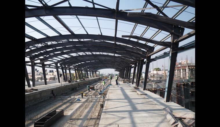 Fig. 6 Messungen an der Metro in Bangalore (Indien).