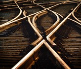 Der Betrieb von Gleichstromanlagern kann zu Streuströmen und zu korrosiver Beeinflussung von erdverlegter Infrastruktur, insbesondere Rohrleitungen, führen. Mit der Elektrifizierung der Bahnen vor 100 Jahren waren diese primär die Verursacher von Schäden. Die SGK-Richtlinie C3 beschreibt, wie erdverlegte Infrastrukturanlagen vor Streustromkorrosion geschützt werden können. Der Betrieb von Gleichstromanlagern kann zu Streuströmen und zu korrosiver Beeinflussung von erdverlegter Infrastruktur, insbesondere Rohrleitungen, führen. Mit der Elektrifizierung der Bahnen vor 100 Jahren waren diese primär die Verursacher von Schäden. Die SGK-Richtlinie C3 beschreibt, wie erdverlegte Infrastrukturanlagen vor Streustromkorrosion geschützt werden können.