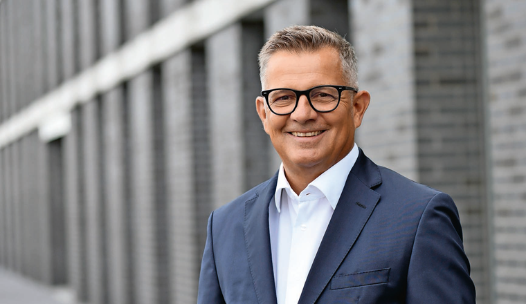 VSE-Direktor Michael Frank stellt im Interview
die Studie «Energiezukunft 2050». vor und geht insbesondere auf die Ergebnisse rund um das Thema Wasserstoff ein.