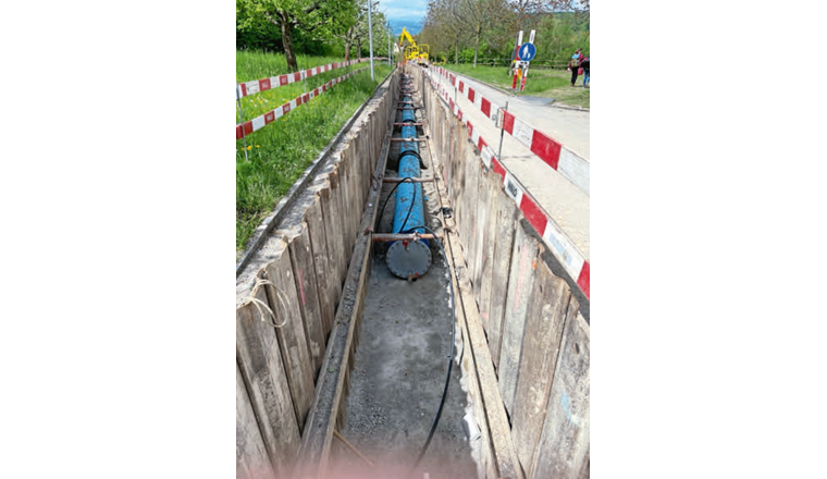 Fig.2 Konventioneller Leitungsbau DN 600 im
Park der Universität Irchel.