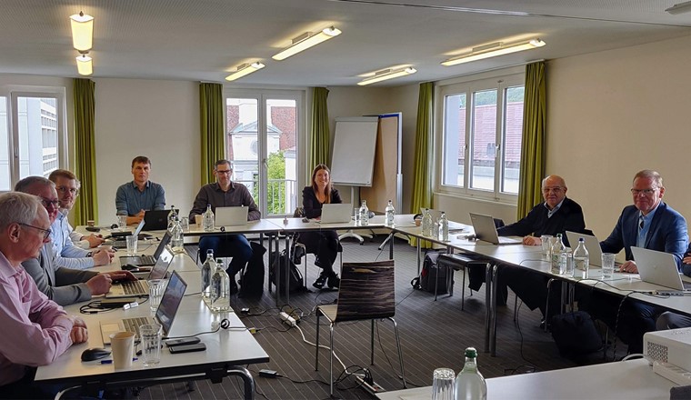 Der DVGW und SVGW an einer gemeinsamen Kommissionssitzung in Olten zum Thema Gas. (Bild: SVGW)