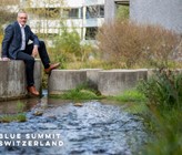 Das Element Wasser ist im ans Herz gewachsen: Heinz Habegger, Initiant von Blue Summit Switzerland. Bild A. della Bella/VSA Das Element Wasser ist im ans Herz gewachsen: Heinz Habegger, Initiant von Blue Summit Switzerland. Bild A. della Bella/VSA