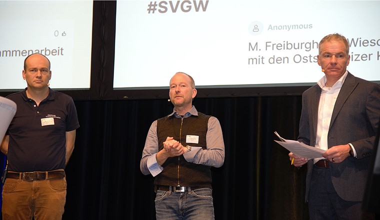Fragerunde zum Vortragsblock «Datenmanagement beim Wasserversorger» (v.l.n.r.): Remo Bruder, Jakob Helbing und Rolf Meier.