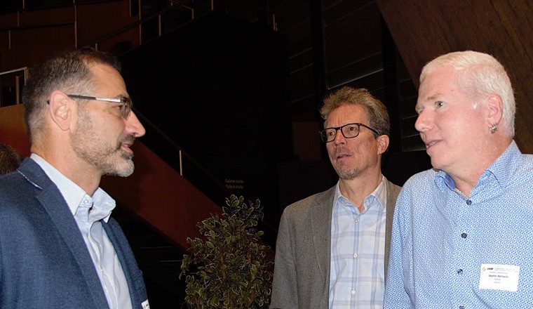 Pausengespräch unter Referenten (v.l.n.r.): Stefan Mürner, Matthias Freiburghaus und Martin Bärtschi.