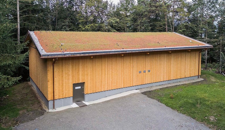 Fig. 1 Reservoir Gantenstein in Schellenberg von aussen.