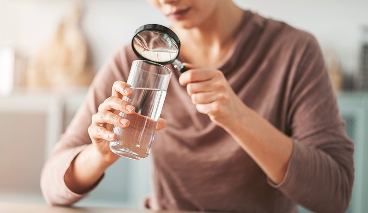 Die Ansprüche der Bevölkerung an Qualität und Verfügbarkeit des Trinkwassers und die regulatorischen Vorgaben sind hoch. (© Adobe Stock)