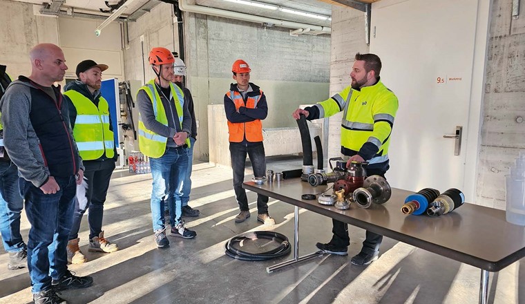 Fig. 3 Materialkunde zum Thema Füllen, Spülen und Entlüften.