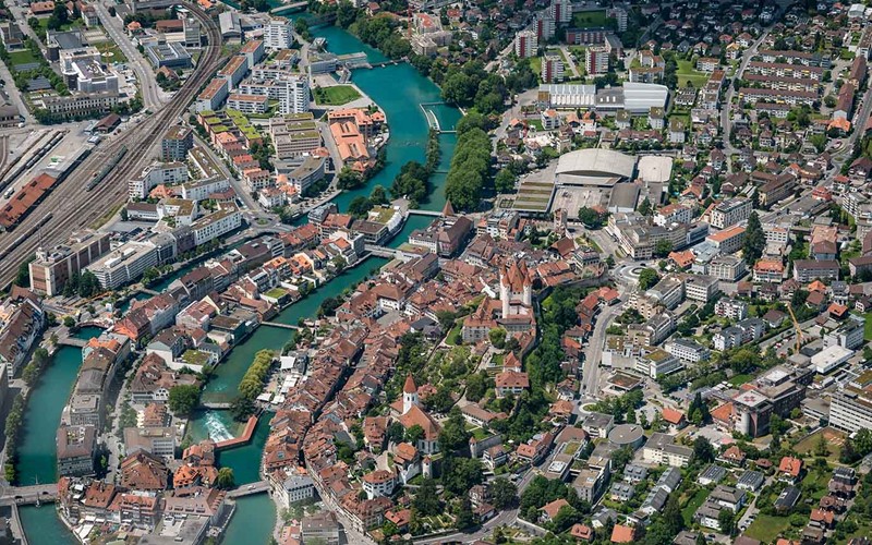 Le città di Thun e Winterthur stanno potenziando le reti di teleriscaldamento