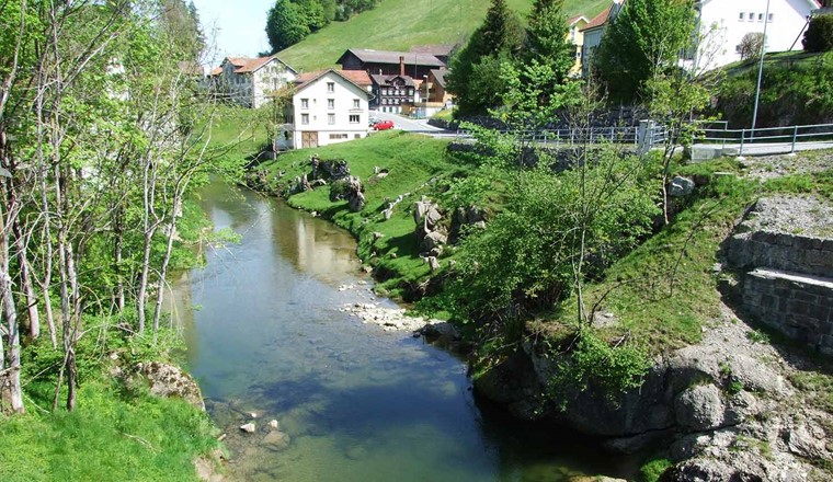 Der Fluss Urnäsch im Kanton Appenzell Ausserrhoden. © Adobe Stock