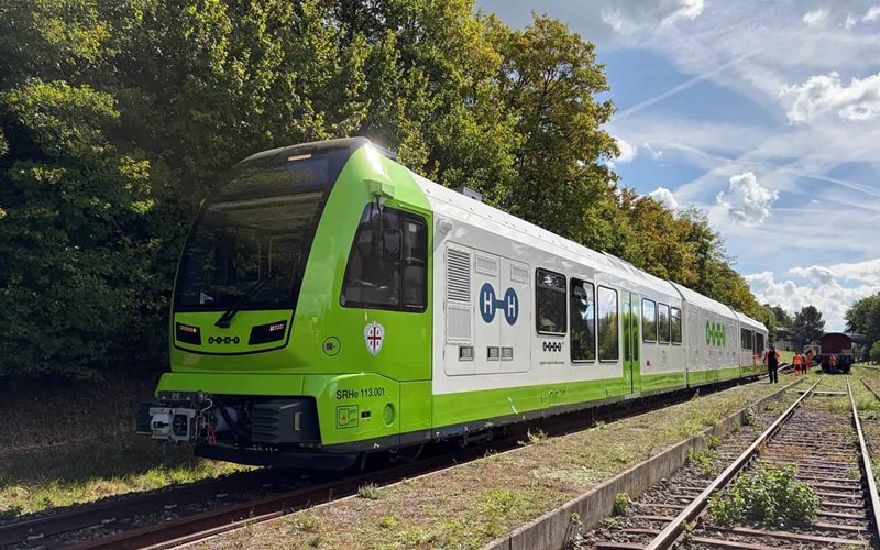 Stadler testet Wasserstoffzüge in Hemishofen SH