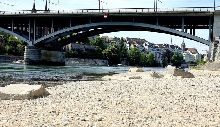 © Wettsteinbrücke über den Rhein in Basel
