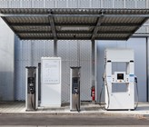 Die Tankstelle der Zukunft setzt auf mehr Serviceleistungen und ein vielseitiges Angebot an Treibstoffen, unter anderem Wasserstoff.