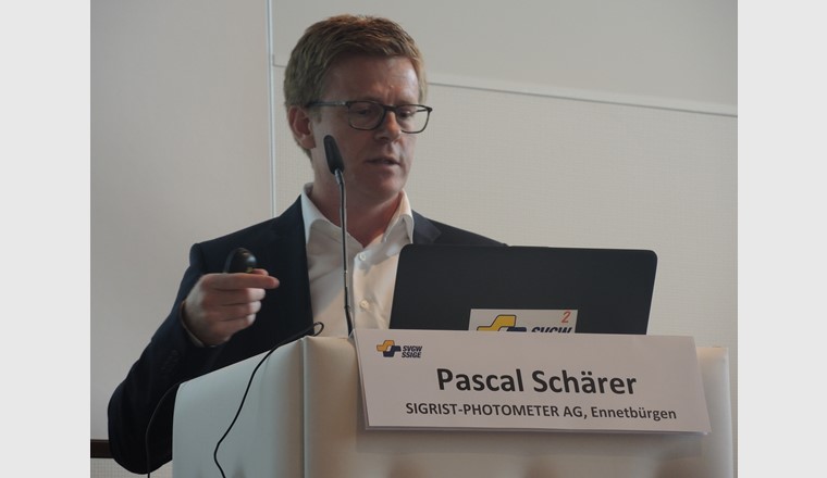 Pascal Schärer von der Sigrist Photometer AG.
