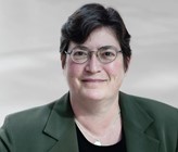 Janet Hering, die Direktorin der Eawag, wurde in ihrem Amt bestätigt.  Janet Hering, die Direktorin der Eawag, wurde in ihrem Amt bestätigt.