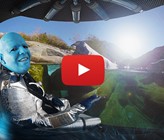 Pilot Nino G vom fremden Planeten Nuxxo führt durch das Gewässer-Video. Pilot Nino G vom fremden Planeten Nuxxo führt durch das Gewässer-Video.