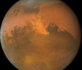 Auf dem Mars wurde nun fliessendes Wasser gefunden.  Foto: Wikipedia  Auf dem Mars wurde nun fliessendes Wasser gefunden.  Foto: Wikipedia