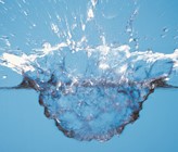 CVP-Ständerat Beat Rieder aus dem Kanton Wallis möchte einen Grundlagenbericht zur aktuellen Situation der Schweiz im Bereich der Wasserversorgungssicherheit . CVP-Ständerat Beat Rieder aus dem Kanton Wallis möchte einen Grundlagenbericht zur aktuellen Situation der Schweiz im Bereich der Wasserversorgungssicherheit .