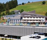 Die Aqua Urbanica 2019 zum Thema «Regenwasser weiter denken – Bemessen trifft Gestalten» findet am 9./10. September in Rigi Kaltbad statt. Die Aqua Urbanica 2019 zum Thema «Regenwasser weiter denken – Bemessen trifft Gestalten» findet am 9./10. September in Rigi Kaltbad statt.