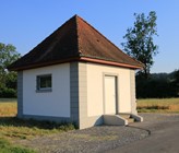 Die Wasserversorgungsgenossenschaft Neuenkirch versorgt das Dorf Neuenkirch, den Ortsteil Sempach Station und umliegende Höfe und Quartiere mi Trink- und Löschwasser. Die Wasserversorgungsgenossenschaft Neuenkirch versorgt das Dorf Neuenkirch, den Ortsteil Sempach Station und umliegende Höfe und Quartiere mi Trink- und Löschwasser.