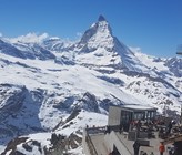 Im Gebiet Matterhorn Glacier Paradise sind es derzeit noch 250 Zentimeter Schnee.