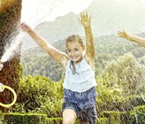 Nicht jeden Sommer kann man mit dem Wasser so freizügig umgehen - manchmal heisst es, wie im Sommer 208, auch rationieren. (Foto: ewl) Nicht jeden Sommer kann man mit dem Wasser so freizügig umgehen - manchmal heisst es, wie im Sommer 208, auch rationieren. (Foto: ewl)