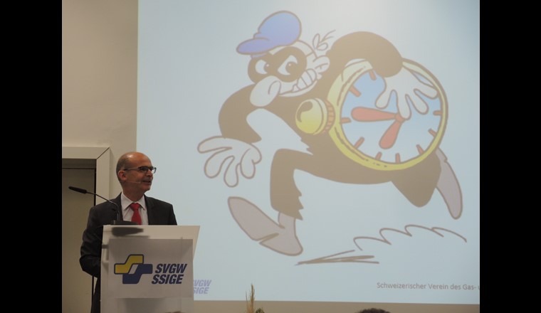 Martin Sager, directeur de la SSIGE, a accueilli chaleureusement les participants.