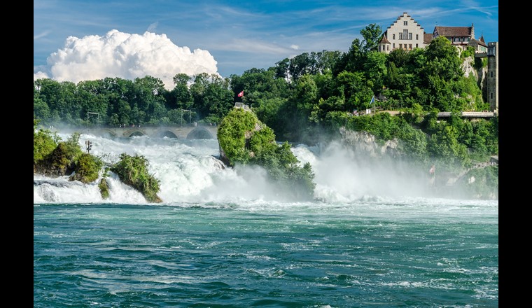 Das Wasser in Schaffhausen und Neuhausen ist laut interkantonalem Labor von «äusserst guter Qualität». (Foto: Vladimir Kruzhinov/123rf.com)