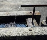 Einer der vielen Brunnen im Zürcher Glattal. (Foto: GVG) Einer der vielen Brunnen im Zürcher Glattal. (Foto: GVG)