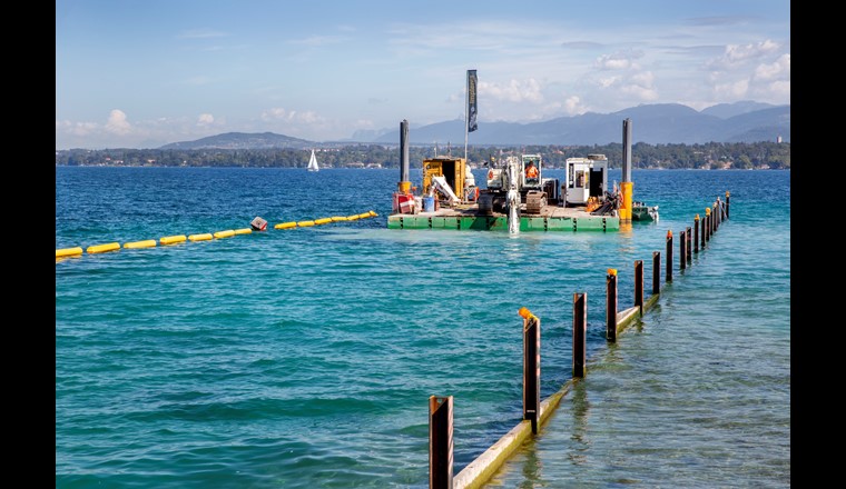 Die entstehende Pumpstation Vengeron am Genfersee. Sie ist der Kern des ökologischen Wärmenetzes GeniLac. Mit dem Projekt will Genf seine CO2-Emissionen um bis zu 70 000 Tonnen pro Jahr senken. (Bild: SIG/M. Girardin)