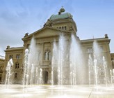 Die Risiken beim Einsatz von Pflanzenschutzmitteln sollen per Gesetz gemindert werden. (Foto: 123rf.com/Bumbledee) Die Risiken beim Einsatz von Pflanzenschutzmitteln sollen per Gesetz gemindert werden. (Foto: 123rf.com/Bumbledee)