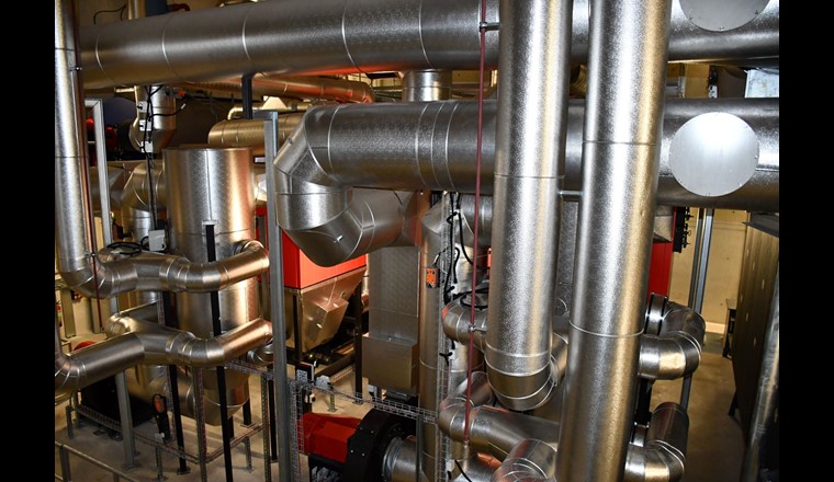A l'intérieur d'une centrale de chauffage à distance de Viteos