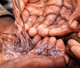 Am 22. März jährt sich der Weltwassertag der UNO zum zehnten Mal. (Foto: Blue Community) Am 22. März jährt sich der Weltwassertag der UNO zum zehnten Mal. (Foto: Blue Community)