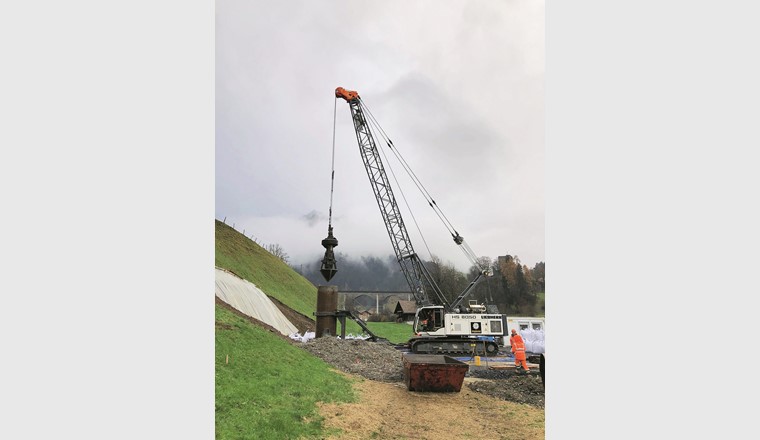 Bau des neuen Grundwasserbrunnens in Frutigen, Kanton Bern.