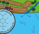 Chlorothalonil steht im Verdacht, krebserregend zu sein, weshalb das BLV den Wirkstoff im Dezember 2019 neu beurteilt hat.  (Grafik: Eawag) Chlorothalonil steht im Verdacht, krebserregend zu sein, weshalb das BLV den Wirkstoff im Dezember 2019 neu beurteilt hat.  (Grafik: Eawag)