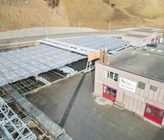 ARA Davos: Betriebsgebäude und Solarfaltdach (© dhp technology AG)