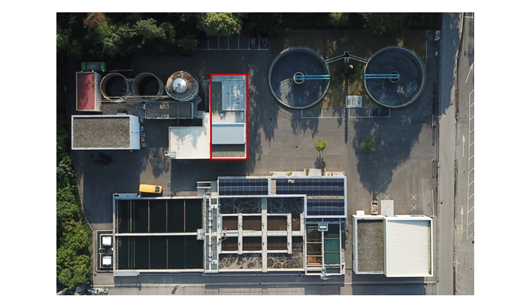 Fig. 3 Vue générale de la STEP avec bâtiment pour le traitement des micropolluants encadré en rouge.