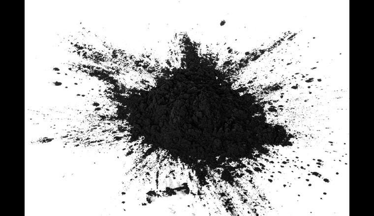 Un nouveau procédé d'élimination des micropolluants appelé SCAP-UF permettant de réduire considérablement l’utilisation de charbon a été testé avec succès à la STEP de Châteauneuf-Sion. L’innovation consiste en l’utilisation de charbon actif en poudre super-fin (SCAP) couplé à l’ultrafiltration (UF). (Photo: © Anusak Panyawai/123RF.com)