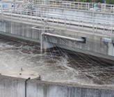 Die Regierung beziffert die Gesamtinvestitionen für den Ausbau der ARA Ergolz 2, den Bau des Ableitungskanals und des Mischwasserbeckens bei der ARA Frenke 3 in Bubendorf auf brutto 101,6 Millionen Franken.  (Foto: SVGW/P. Müller) Die Regierung beziffert die Gesamtinvestitionen für den Ausbau der ARA Ergolz 2, den Bau des Ableitungskanals und des Mischwasserbeckens bei der ARA Frenke 3 in Bubendorf auf brutto 101,6 Millionen Franken.  (Foto: SVGW/P. Müller)