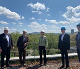 Bundesrätin Simonetta Sommaruga mit Othmar Reichmuth, Präsident Verband Fernwärme Schweiz, Ronny Kaufmann, CEO Swisspower sowie Patrik Feusi, Geschäftsführer Limeco und Thomas Di Lorenzo, Leiter Abwasserwirtschaft Limeco (v. l.) (Bild: Limeco) Bundesrätin Simonetta Sommaruga mit Othmar Reichmuth, Präsident Verband Fernwärme Schweiz, Ronny Kaufmann, CEO Swisspower sowie Patrik Feusi, Geschäftsführer Limeco und Thomas Di Lorenzo, Leiter Abwasserwirtschaft Limeco (v. l.) (Bild: Limeco)