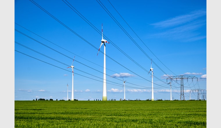 Der Nationalrat möchte den Ausbau der erneuerbaren Energien über das Jahr 2022 hinaus fördern. (© J. Ickler/123rf.com)