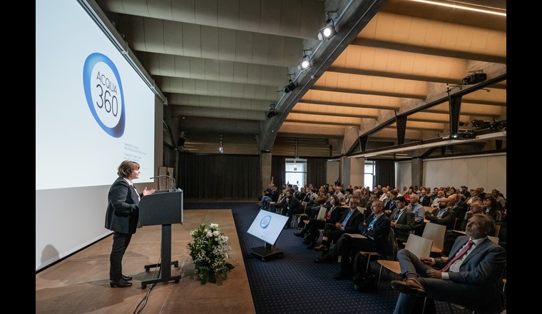 Marina Carobbio, consigliera agli Stati, si rivolge ai partecipanti al congresso. (© Ti-Press / Elia Bianchi)