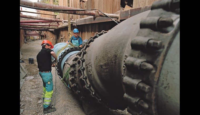 La revisione totale dell’Ordinanza sui lavori di costruzione riguarda anche i lavori di scavo. Le nuove disposizioni miglioreranno il livello di sicurezza, ma si prevede anche un aumento dei costi. (Foto: SSIGA)